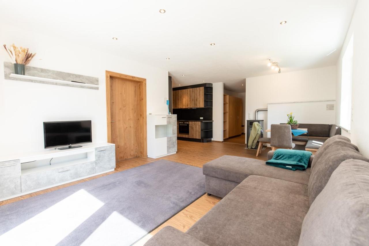 Ferienwohnung Pedit Таренц Екстериор снимка